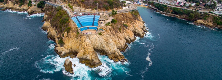 Acapulco, Sol y Arena Cover Image